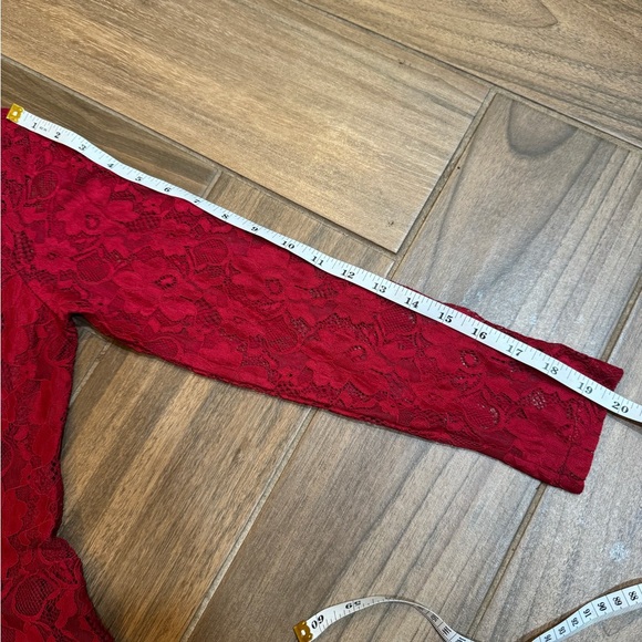 💜 2/$15 Little Red Dress long sleeves - Picture 5 of 10